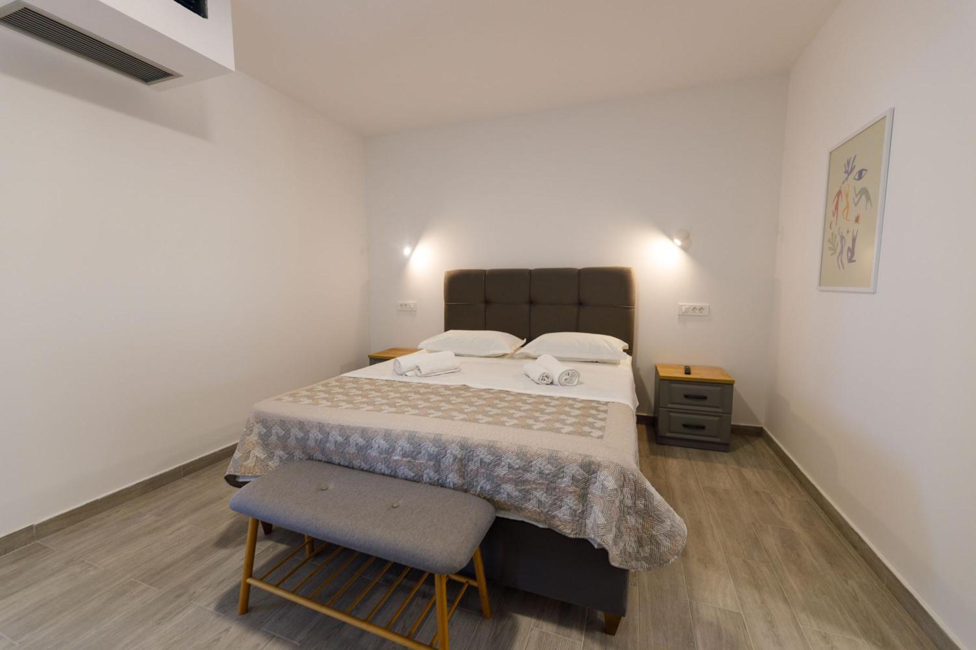 Apartman Maro Apartamento Makarska Exterior foto