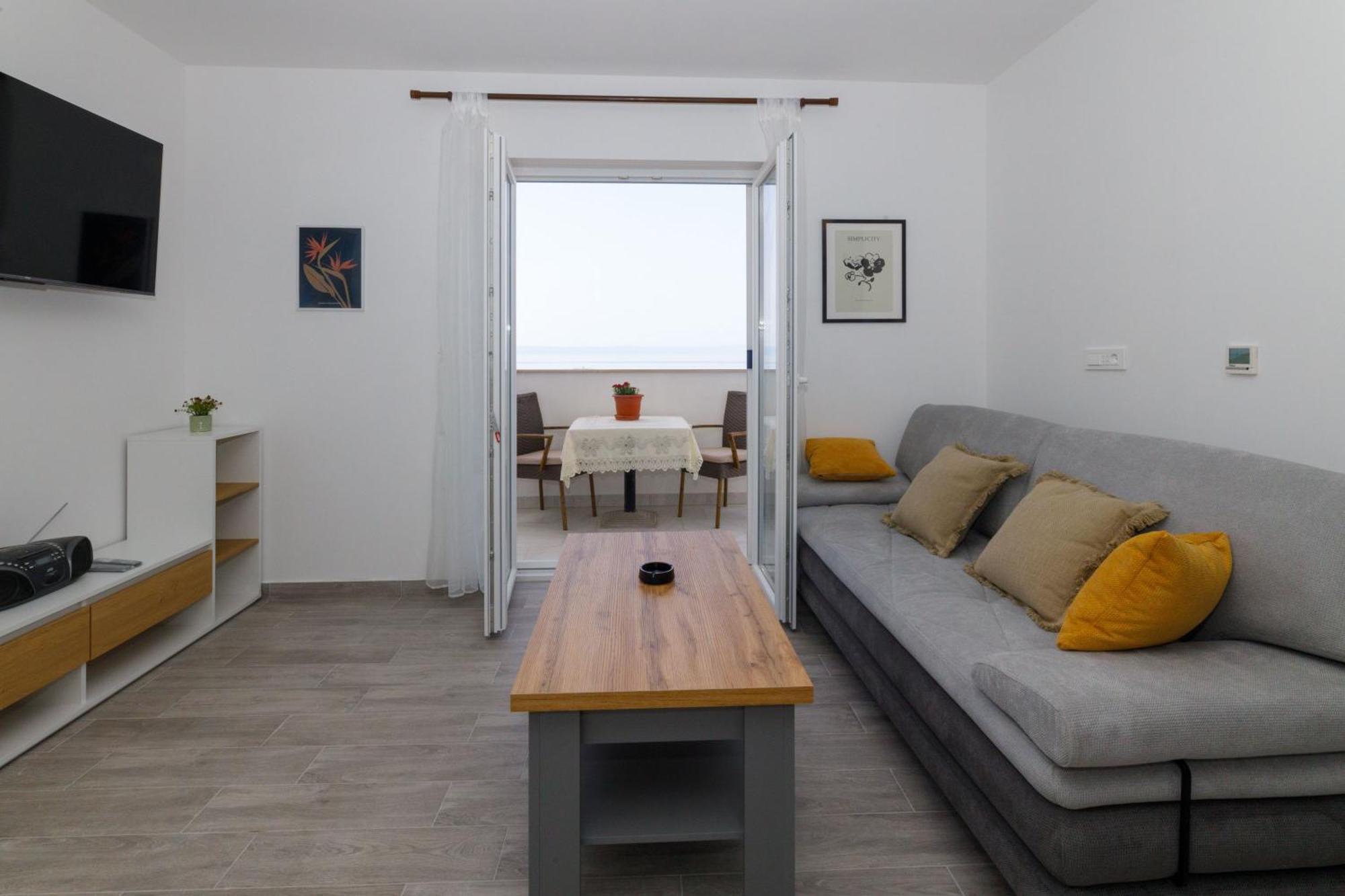 Apartman Maro Apartamento Makarska Exterior foto